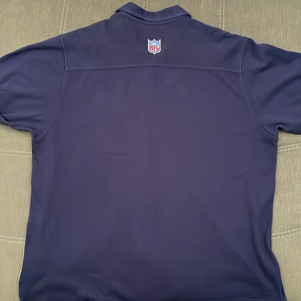 St. Louis Rams Button Down Shirt - Picture 9 of 10